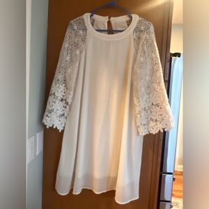 Women’s White Dress